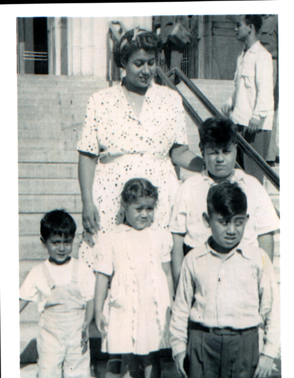 Antonia, John, Judy, Emmanuel and David Lianez @ the Field Museum in Chicago circa 1953.